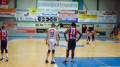 L'Amen Scuola Basket Arezzo compie l'impresa in semifinale di Coppa Toscana e batte l'Acea Virtus Siena