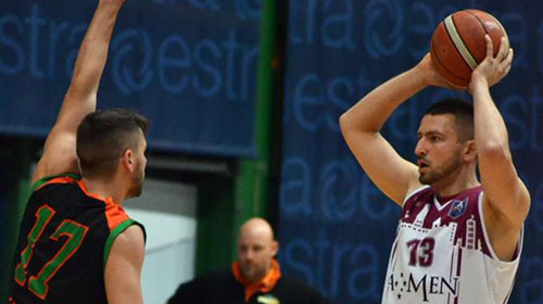 Boyan Tenev rinnova con l’Amen Scuola Basket Arezzo