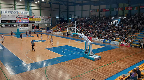 L’Amen Scuola Basket Arezzo supera la Sibe Prato e si guadagna il 2-1 nella serie