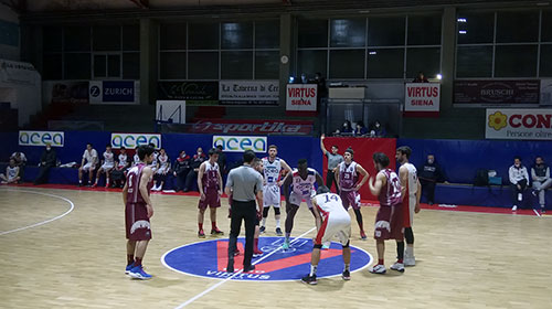 Ruggito dell'Amen Scuola Basket Arezzo che sbanca Siena